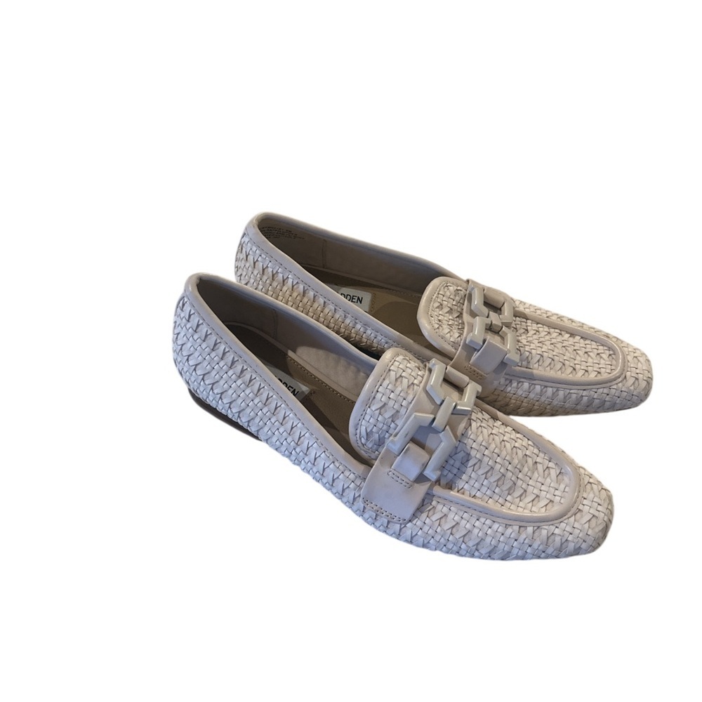 New Steve Madden Ivory Woven Loafers Size 8 Chain Accent Square Toe Flats